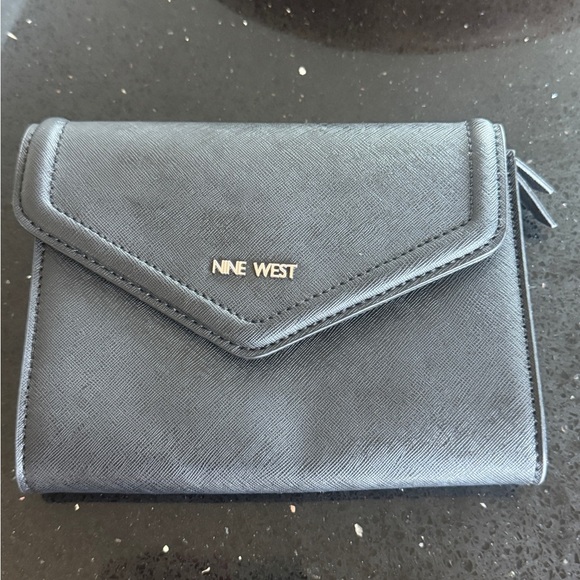 Bag Nine West Black Leather Wallet Sleek Professional Design - Picture 2 of 12